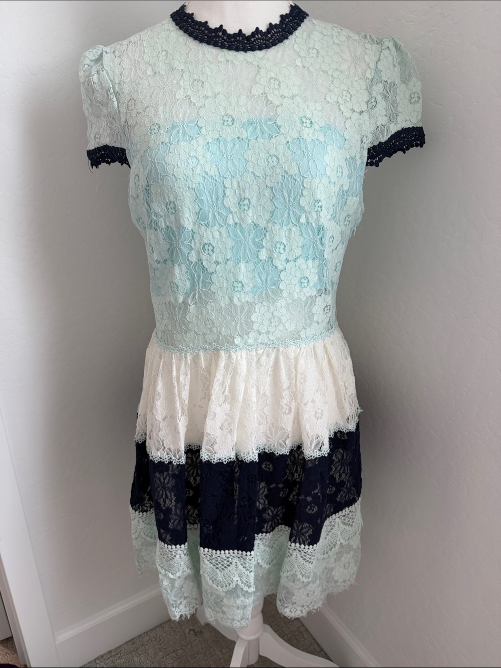 Foxiedox Mint Lace Tiered Dress with Navy Trim NWOT